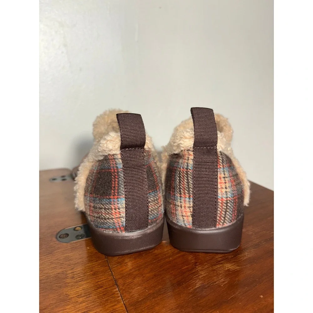 Alegria Slipper Shoes Womens 8 Brown Plaid Faux Fur Lined Slip Resistant Comfort - Picture 4 of 8